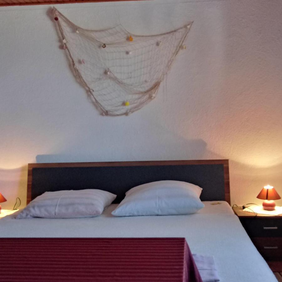 Mikola Appartement Senj  Buitenkant foto